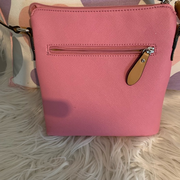 GIANI BERNINI HOT PINK CROSSBODY HANDBAG - Picture 6 of 6